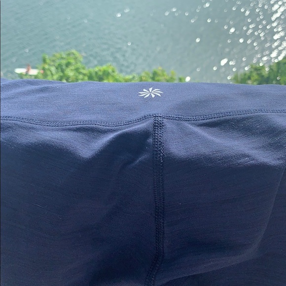 NWOT Athleta capris - Picture 4 of 5